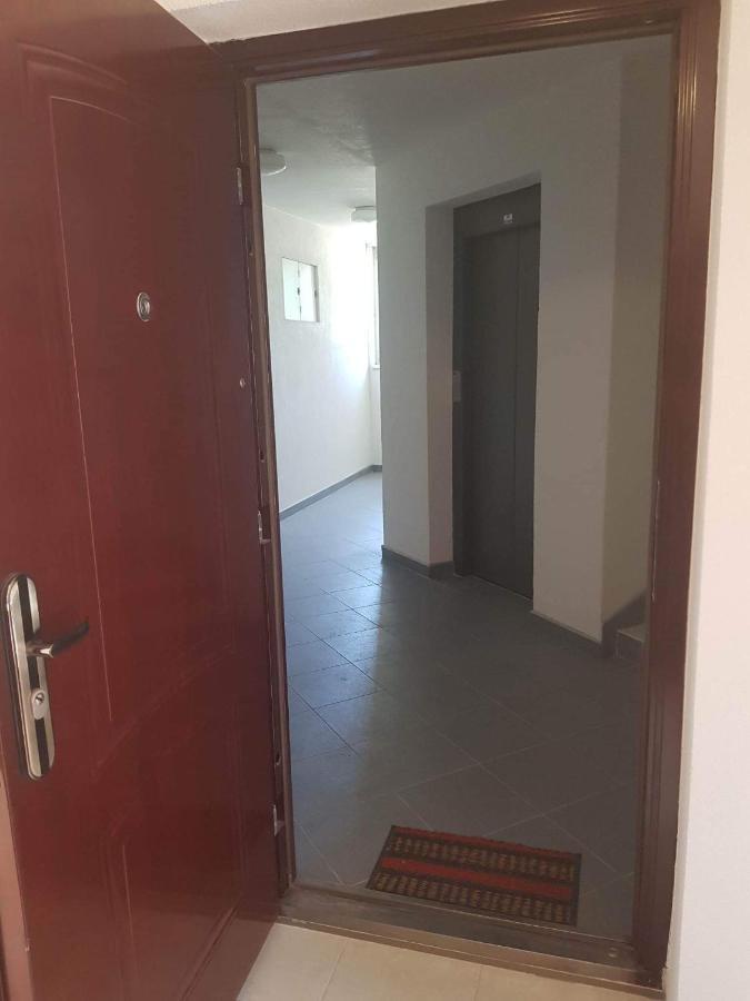 Apartmani Ivona Купрес Екстериор снимка