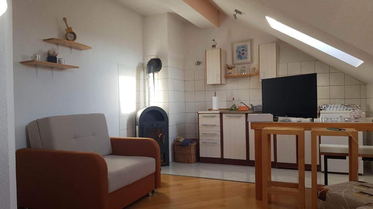 Apartmani Ivona Купрес Екстериор снимка