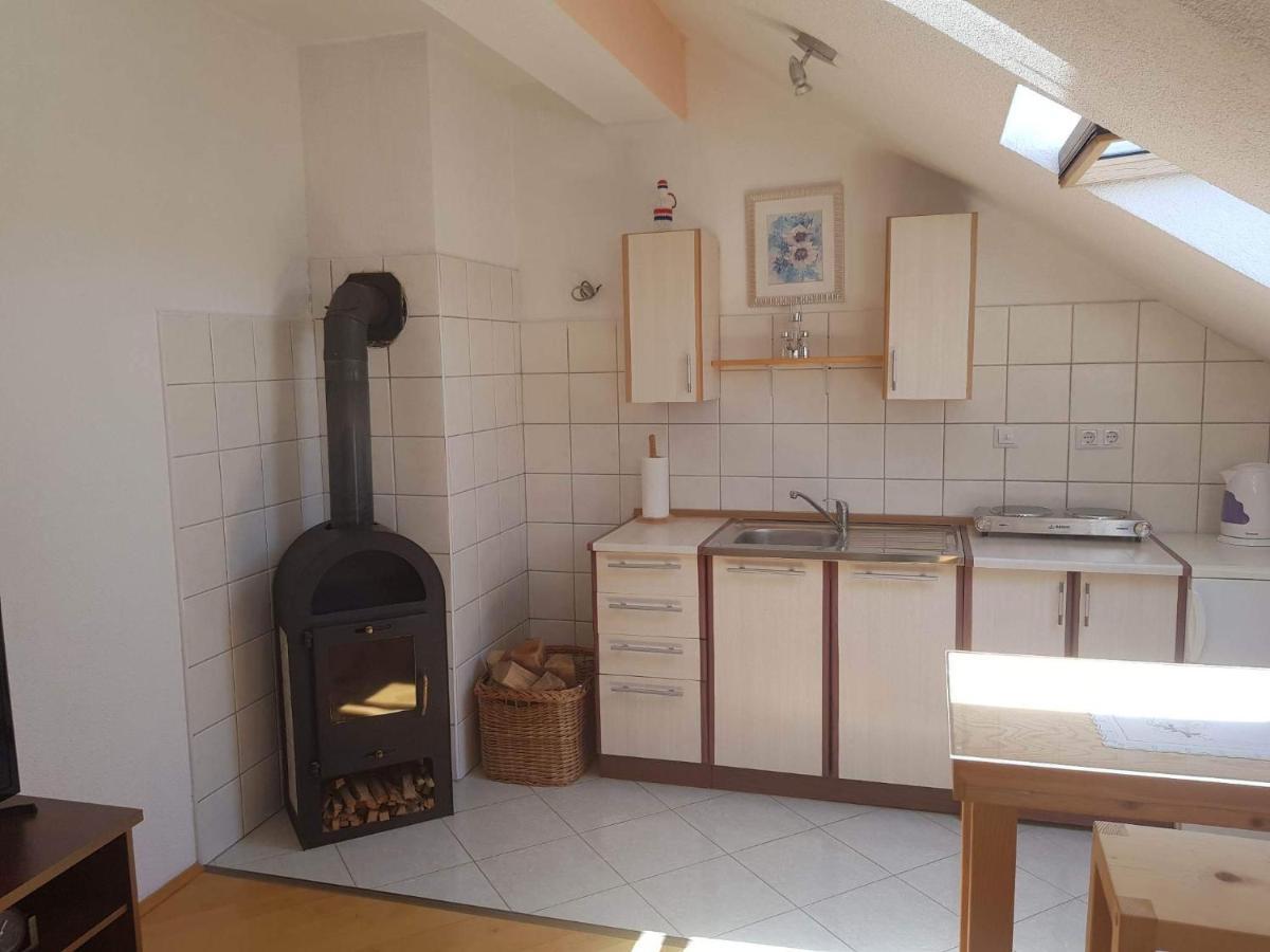 Apartmani Ivona Купрес Екстериор снимка