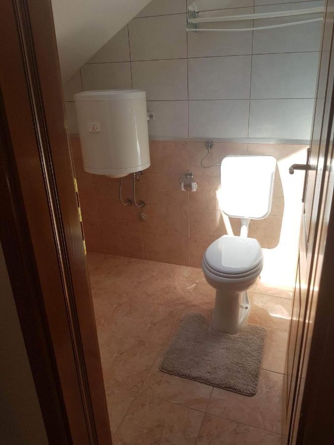 Apartmani Ivona Купрес Екстериор снимка