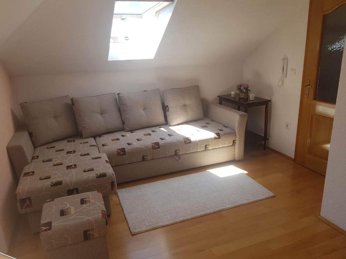 Apartmani Ivona Купрес Екстериор снимка
